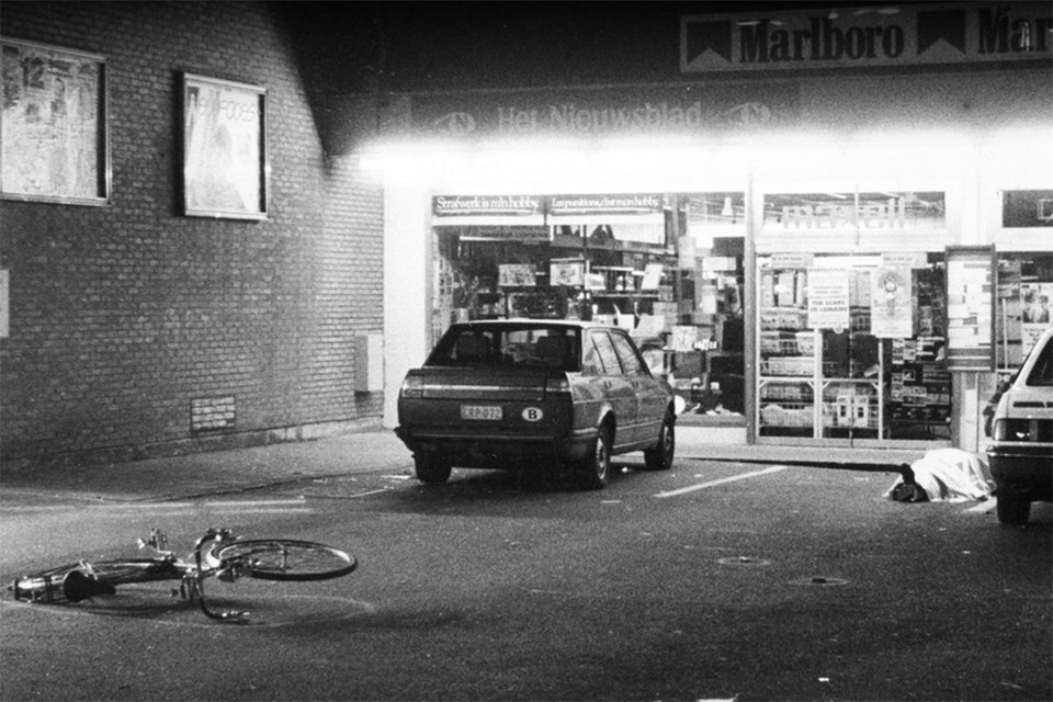 In 1987 werd een 14-jarige jongen door ‘de reus’ genadeloos van zijn fiets geschoten op de parking van een supermarkt in Overijse.
