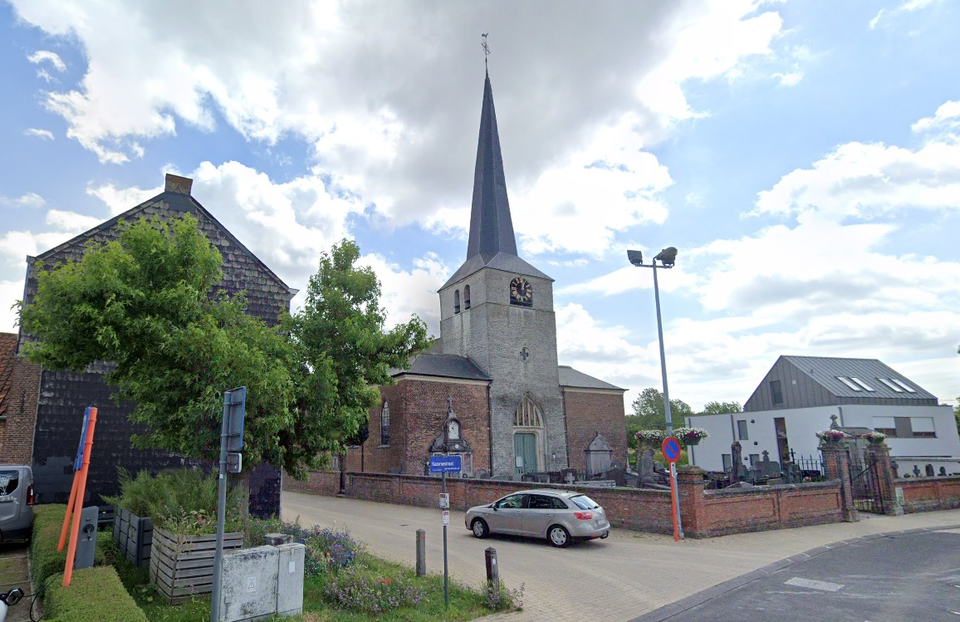 Zo zag de torenspits eruit van de kerk in Heffen.