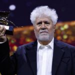 Pedro Almodóvar wint Gouden Leeuw op filmfestival Venetië, Nicole Kidman beste actrice.