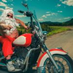 Florida Man Dressed As Santa Claus Evades Police At 120 MPH on A Motorcycle [WATCH].