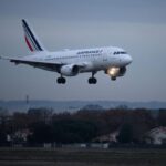 Air France schuldig aan discriminatie mannelijke passagier: “Mensen bekeken me alsof er iets scheelde met mij”.