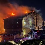 Minstens tien doden bij brand in hotel in Turks skigebied.