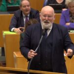 Kijk: Frans Timmermans draait nu helemaal door over Rusland.