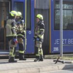 Vrouw (46) overgoten met brandbare vloeistof en in brand gestoken op tram in Duitsland.